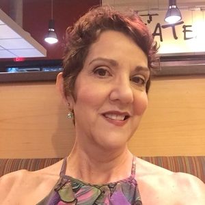 Meet your Posher, Ivonne